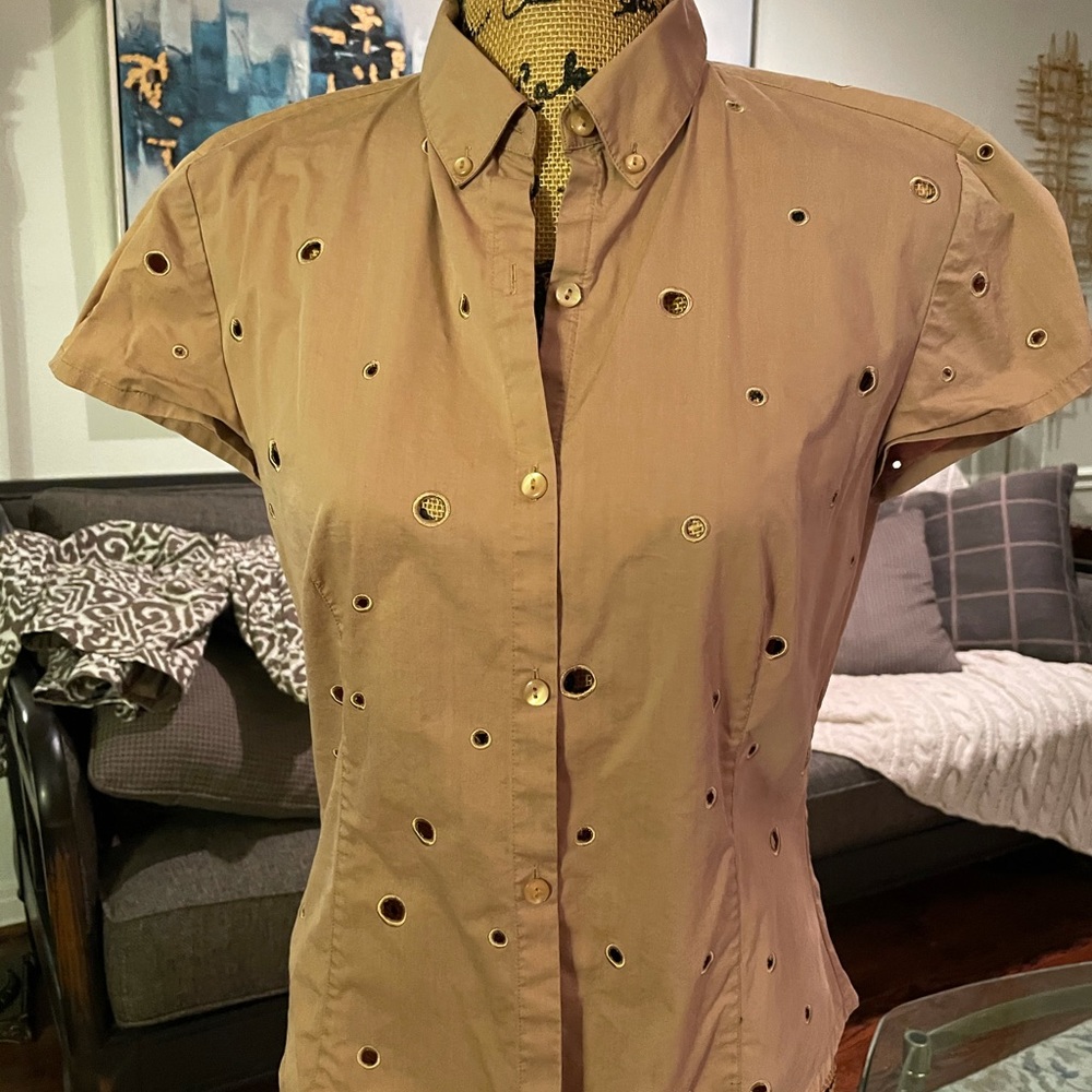 Cute Button Front Top - Picture 7 of 8